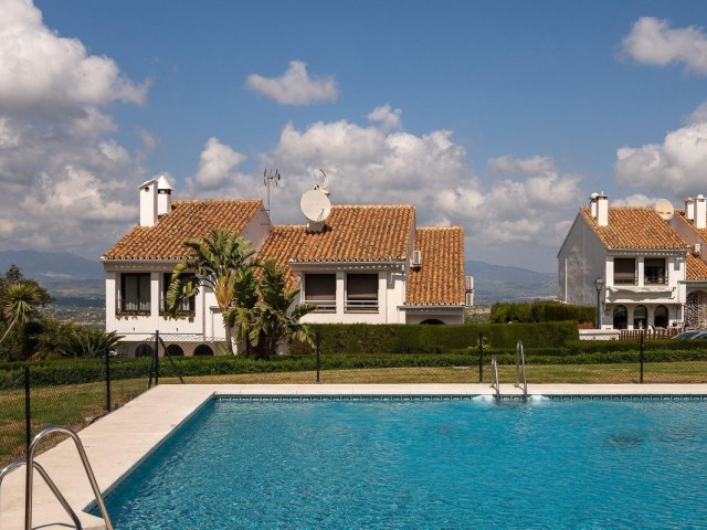 3 Makuuhuoneen Rivitalo Alhaurín el Grande