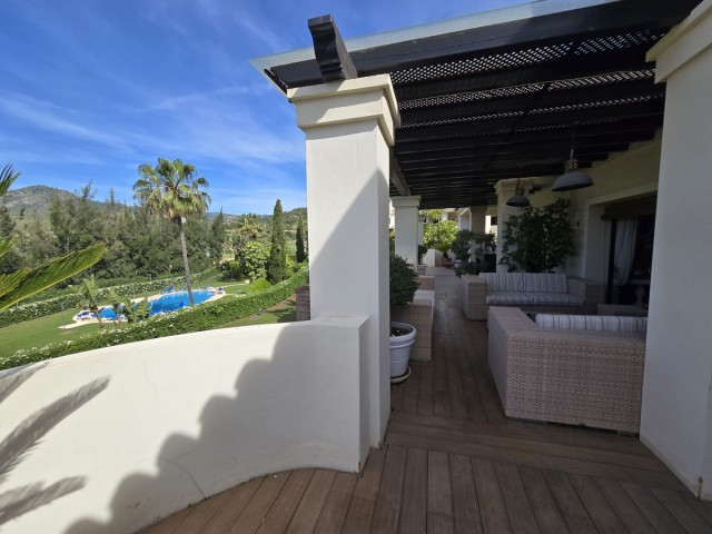 2 Makuuhuoneen Huoneisto Benahavís