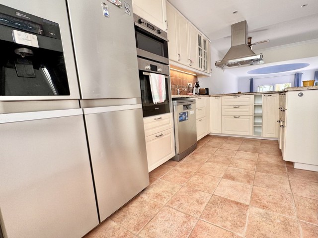 2 Slaapkamer Villa in Nueva Andalucía