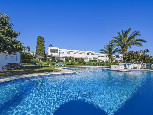 2 Schlafzimmer Villa in Nueva Andalucía