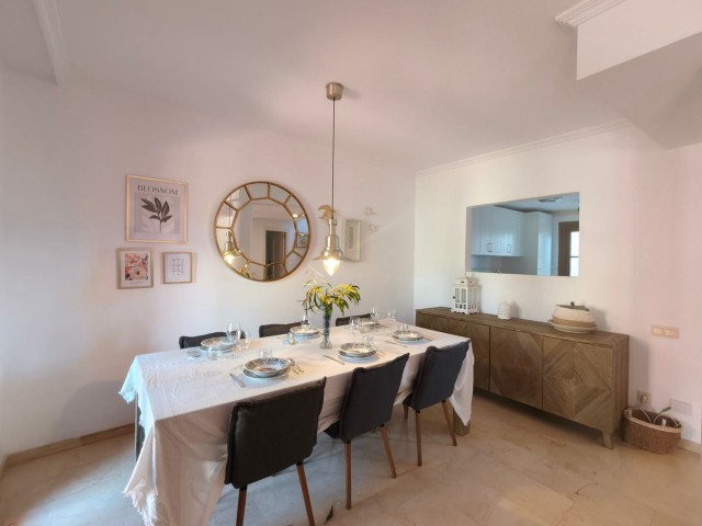 Maison mitoyenne avec 3 Chambres  à La Alcaidesa