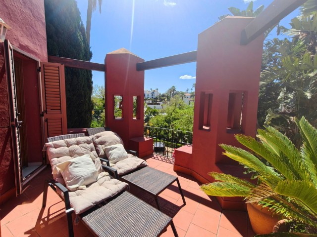 Maison mitoyenne avec 3 Chambres  à La Alcaidesa