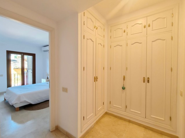 Maison mitoyenne avec 3 Chambres  à La Alcaidesa