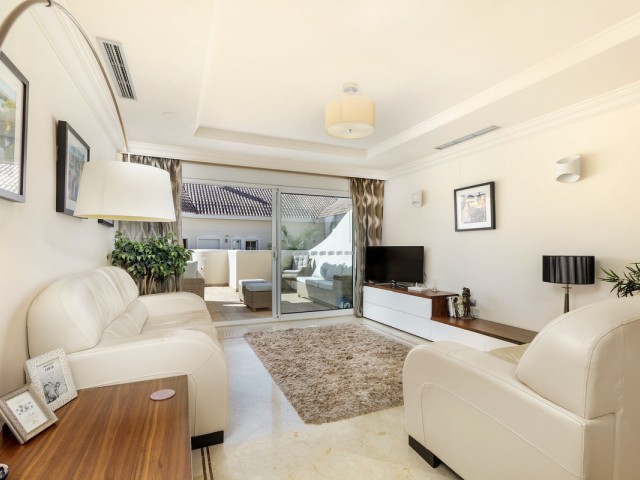 Appartement avec 2 Chambres  à Nueva Andalucía