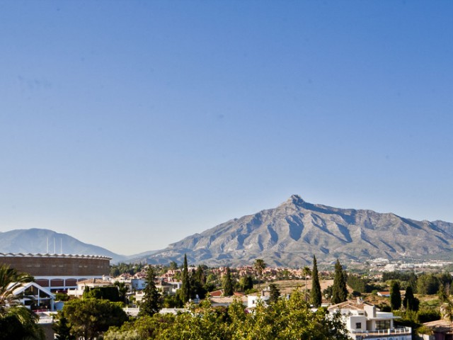 6 Soveroms Villa i Nueva Andalucía