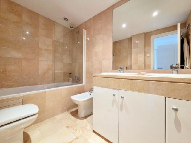 3 Soveroms Leilighet i Casares