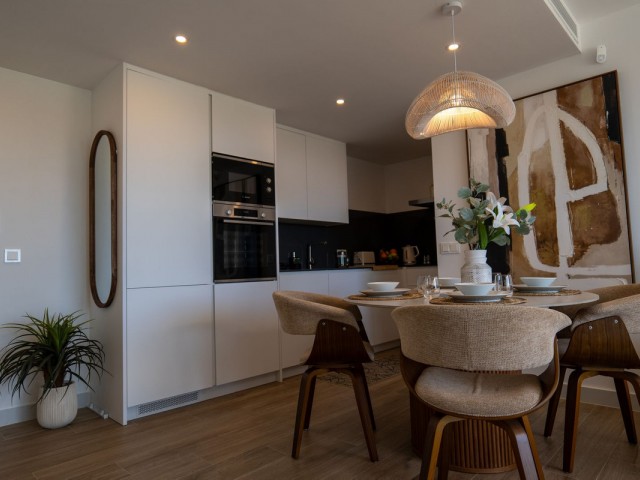 2 Makuuhuoneen Huoneisto Estepona