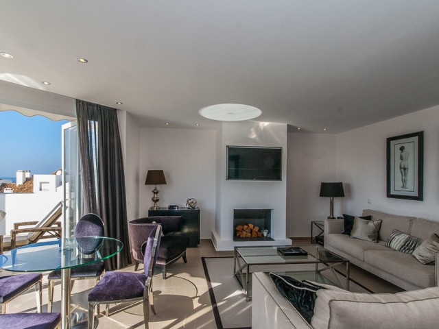 Kattohuoneisto Elviria