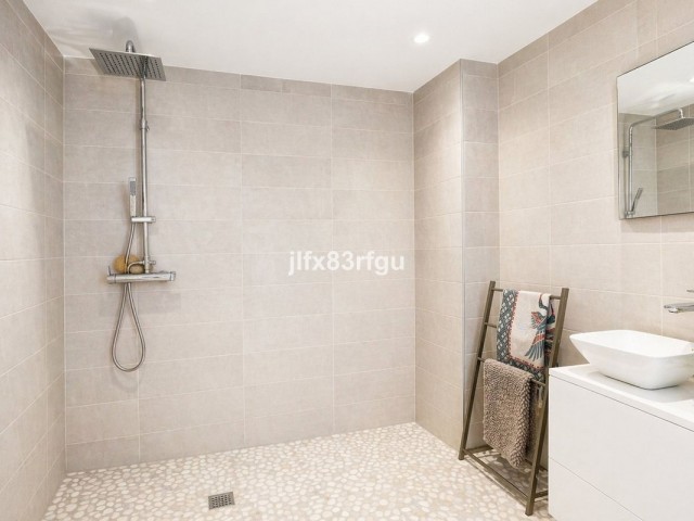 Villa avec 4 Chambres  à Riviera del Sol