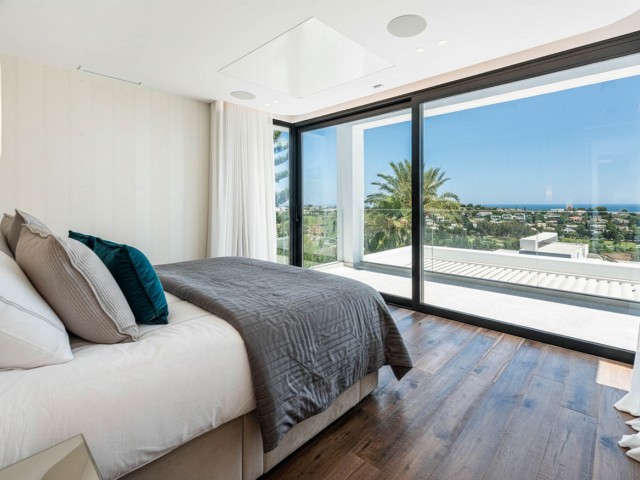 6 Makuuhuoneen Huvila Benahavís