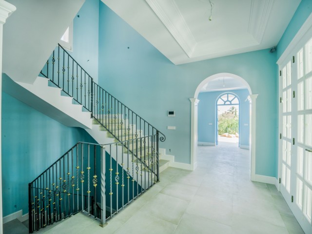 6 Makuuhuoneen Huvila Benahavís