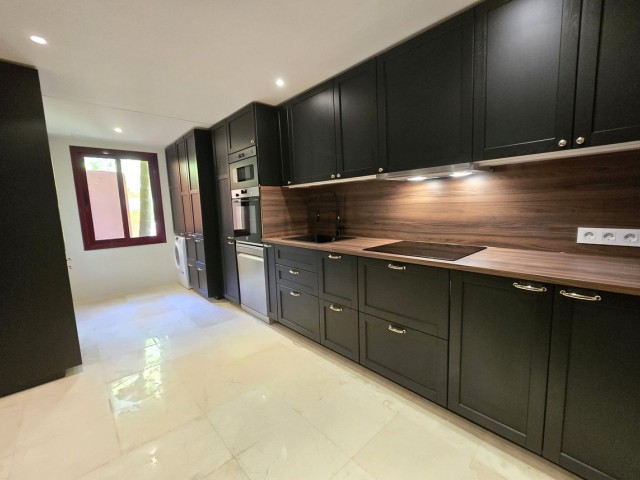 2 Makuuhuoneen Huoneisto La Mairena