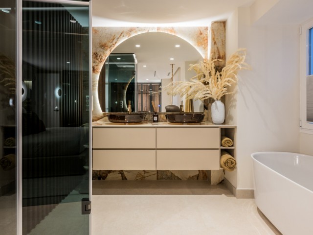 3 Makuuhuoneen Huoneisto Marbella