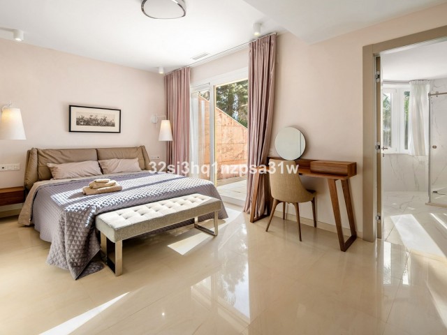 Appartement avec 6 Chambres  à Marbella