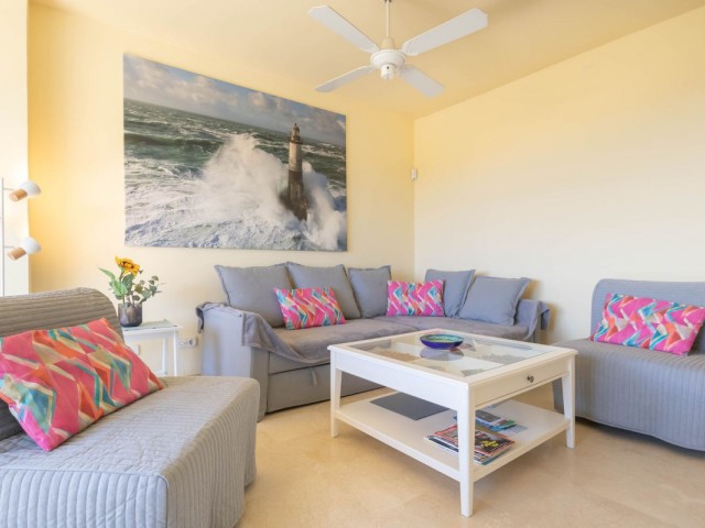 Apartment, Marbesa, R5356120