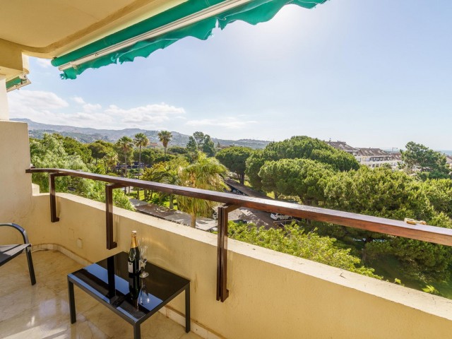 Apartment, Marbesa, R5356120