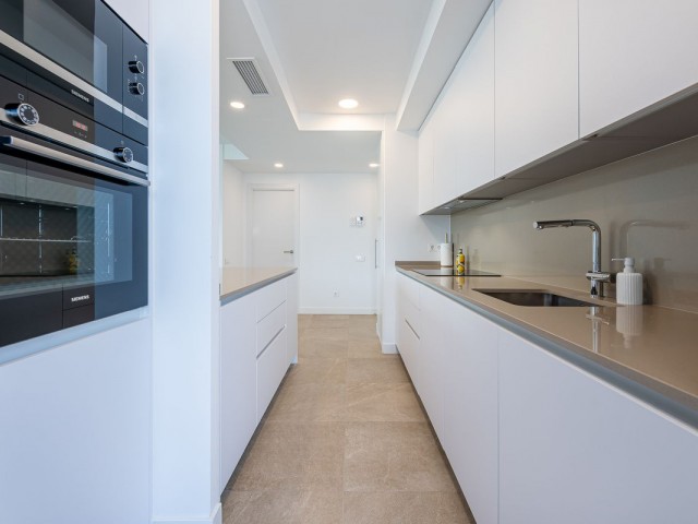 3 Makuuhuoneen Huoneisto Estepona