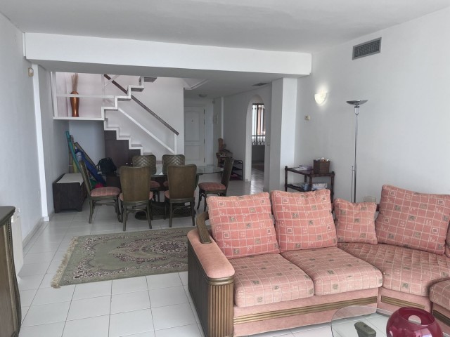 Penthouse avec 3 Chambres  à Miraflores
