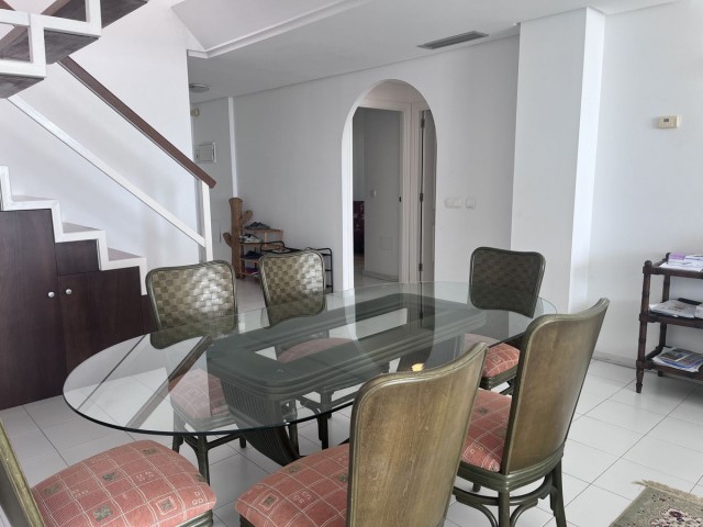 Penthouse avec 3 Chambres  à Miraflores