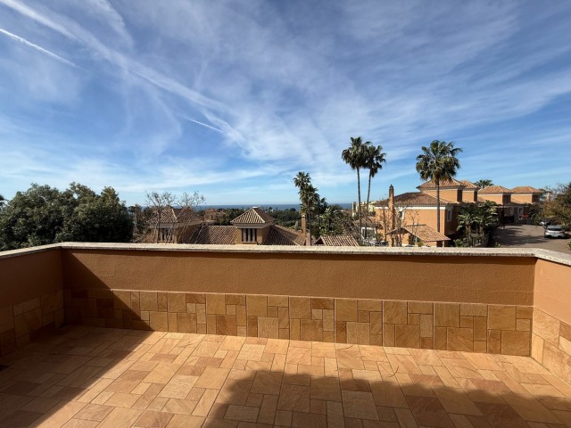 3 Bedrooms Townhouse in Marbella