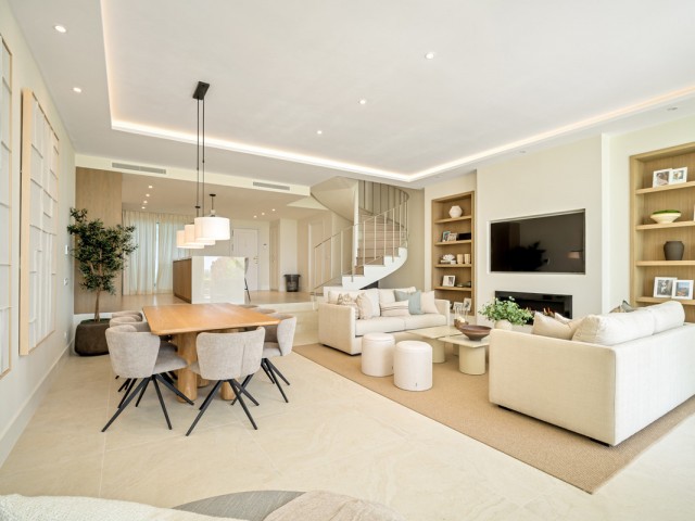 4 Makuuhuoneen Rivitalo La Quinta