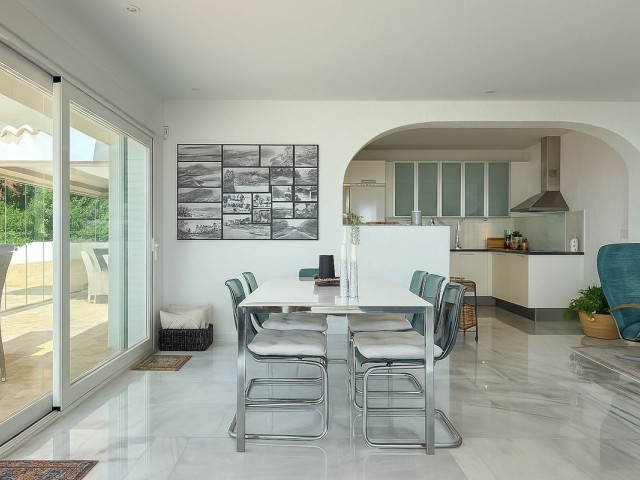 3 Makuuhuoneen Huvila La Capellania