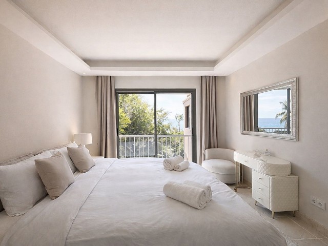 3 Makuuhuoneen Huoneisto Los Flamingos