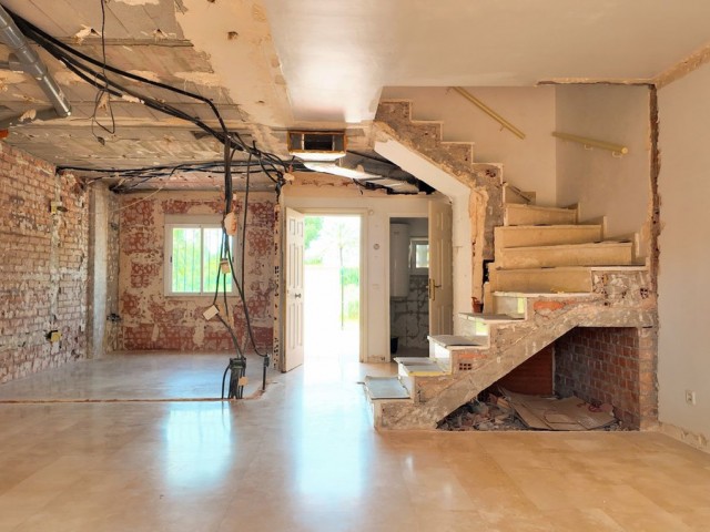 4 Bedrooms Townhouse in San Pedro de Alcántara