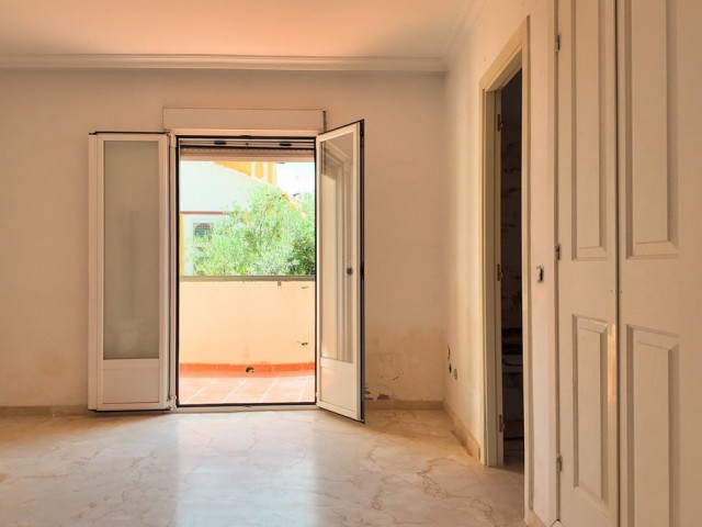 4 Bedrooms Townhouse in San Pedro de Alcántara