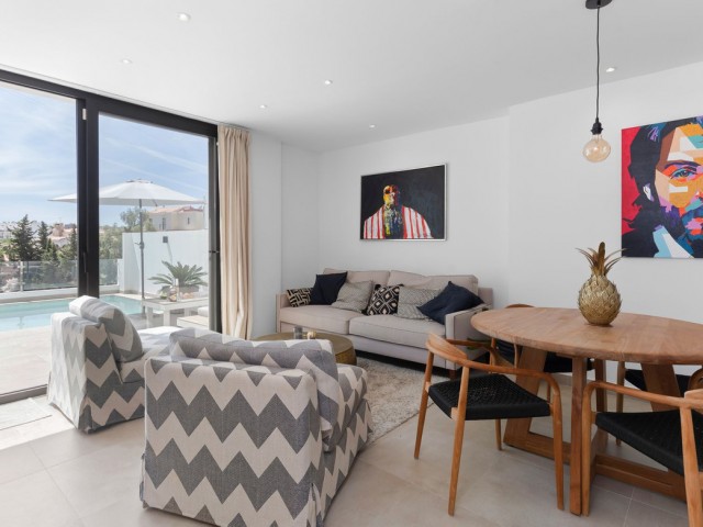 4 Makuuhuoneen Rivitalo Torreblanca