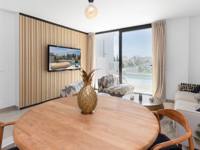 4 Makuuhuoneen Rivitalo Torreblanca