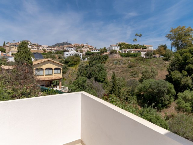 4 Makuuhuoneen Rivitalo Torreblanca