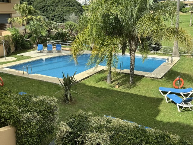 3 Soveroms Leilighet i Nueva Andalucía