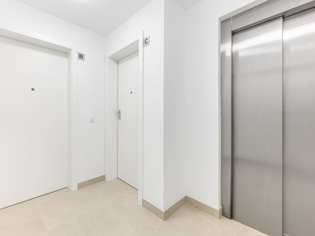 2 Bedrooms Apartment in Estepona