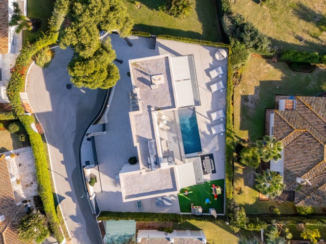 4 Bedrooms Villa in Los Monteros