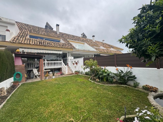 4 Bedrooms Townhouse in Atalaya