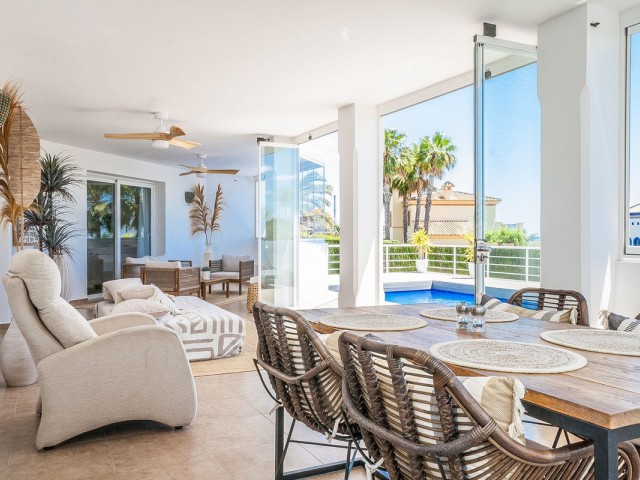 6 Makuuhuoneen Huvila Estepona