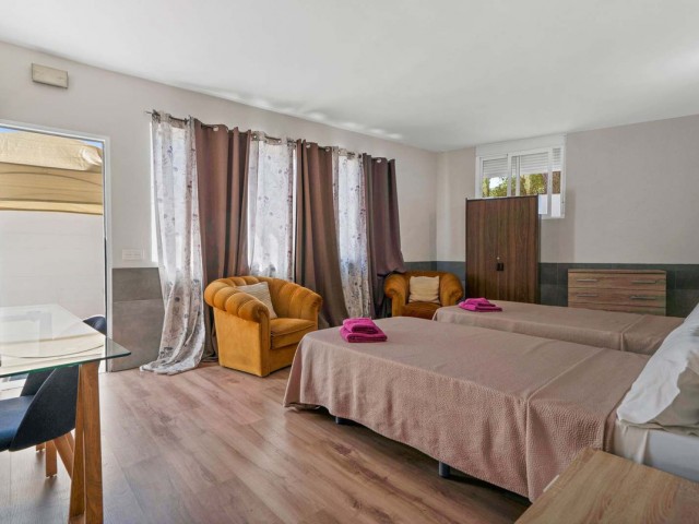 10 Bedrooms Villa in Marbella