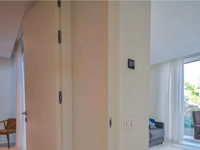 3 Bedrooms Apartment in Marbella