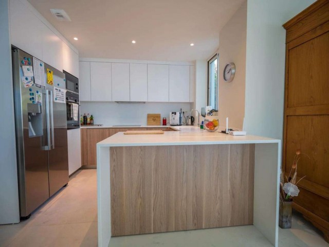 3 Bedrooms Apartment in Marbella
