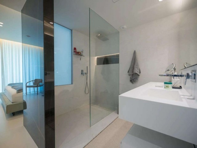 3 Bedrooms Apartment in Marbella