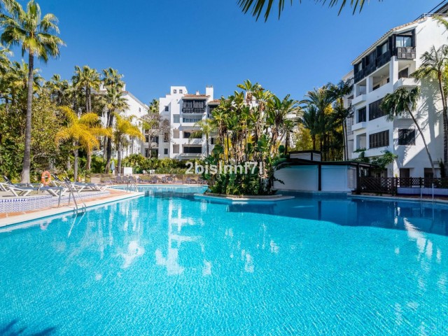 Penthouse in Elviria