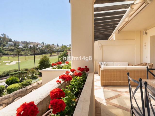 3 Bedrooms Apartment in Nueva Andalucía
