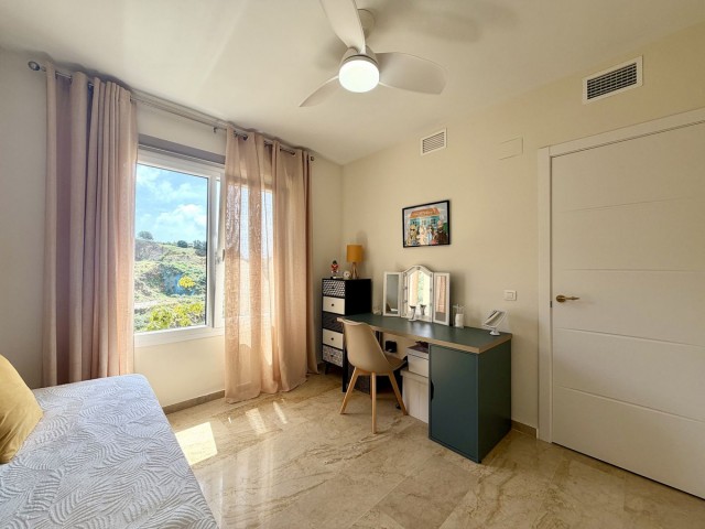 3 Bedrooms Apartment in Calahonda
