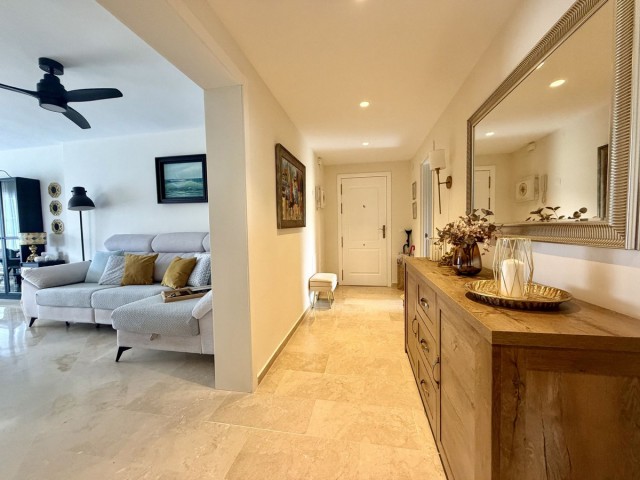 3 Bedrooms Apartment in Calahonda