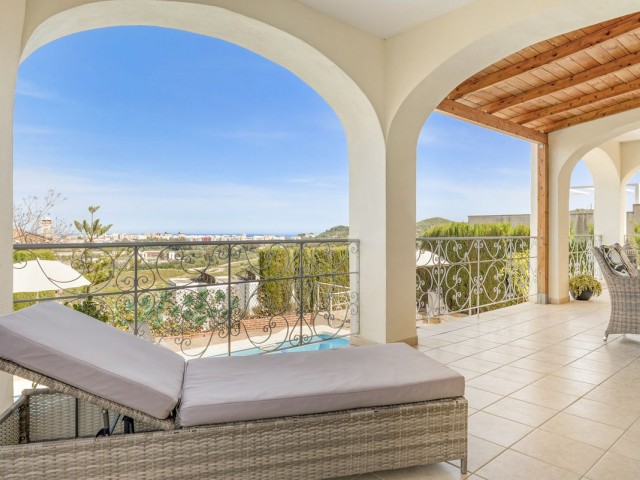 5 Soveroms Villa i Cerros del Aguila