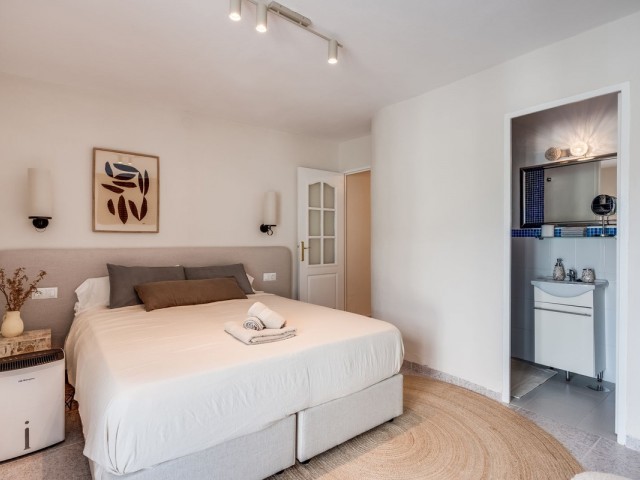 4 Bedrooms Villa in Estepona