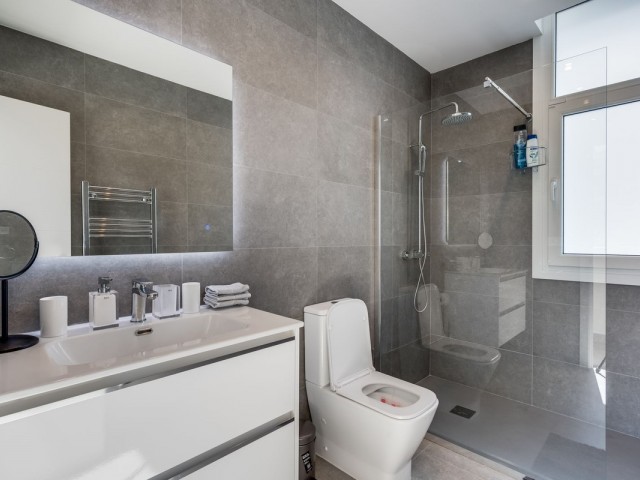 4 Bedrooms Villa in Estepona