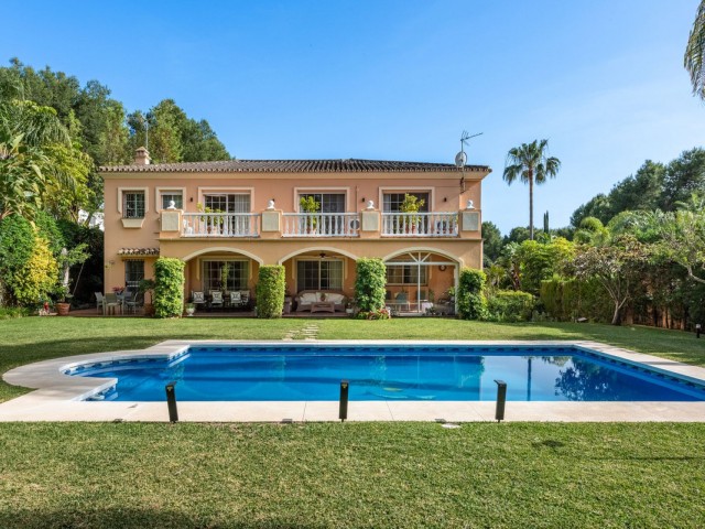 Huvila, Nueva Andalucia