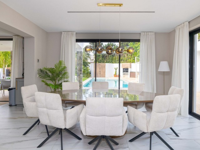 6 Bedrooms Villa in Málaga